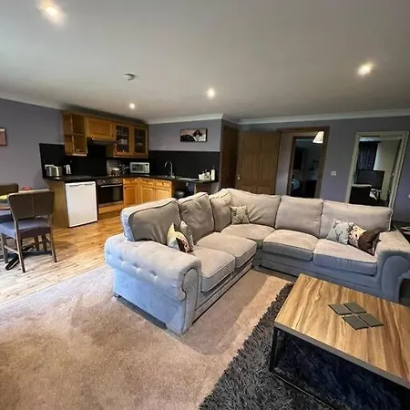 Wild Oats 9, Yellowtop Country Park Villa *
